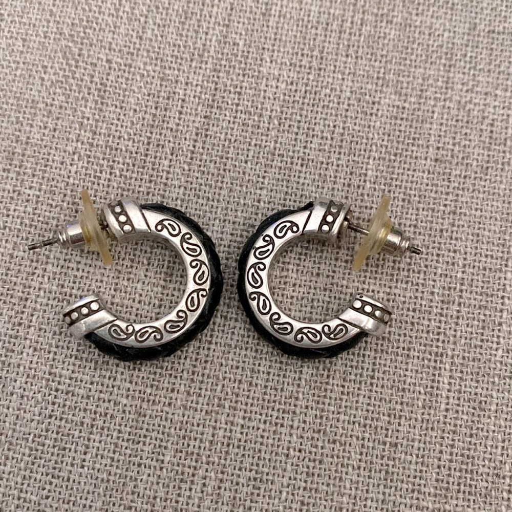 Brighton leather and silver earrings. 90’s